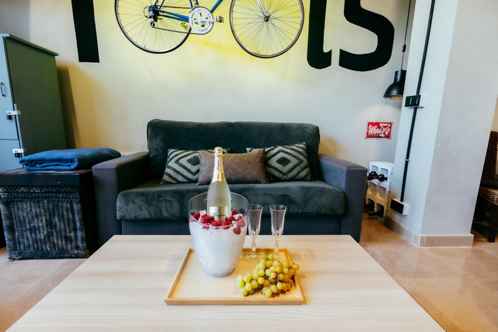 Apartment Ruzafa Roots, 12 Min To Centre, Smart Tv, Wine Valencia Exterior foto